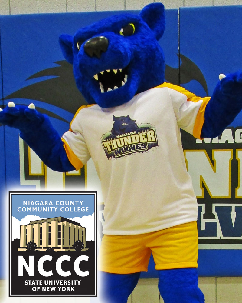 Niagara County Community College mascot tripp the Thunderwolf