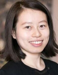 Yinyin Ye headshot